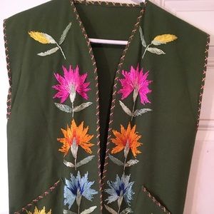 Embroidered felt Vest